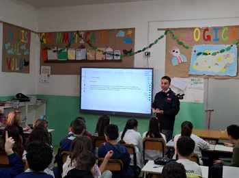 Legalità a scuola: la Polizia insegna ai ragazzi di Città di Castello